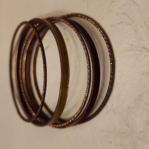 Set of 5 Bangle bracelets